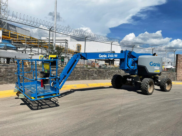 PLATAFORMA ARTICULADA GENIE MODELO Z62/40 - Imagen 2